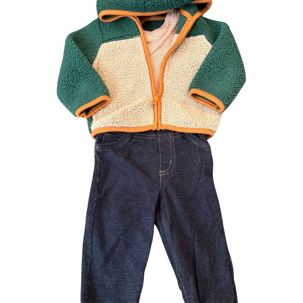 Carter's Green and Cream Kids 3 Piece Matching Set‎ Size 18 Months